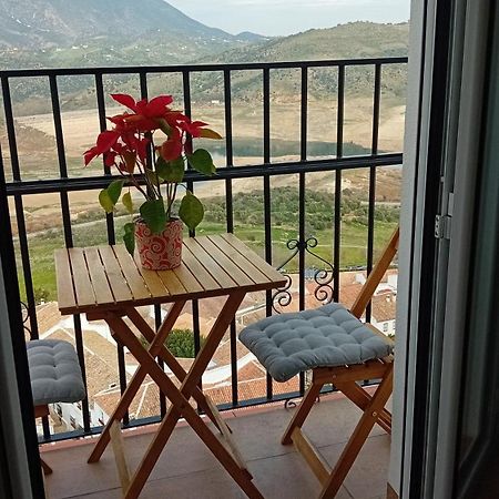 Casa Rural Plaza Zahara Buenas Vistas Саара-де-ла-Сьєрра Екстер'єр фото